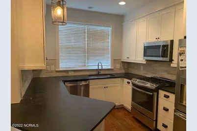25 Brownstone Lane, Southern Pines, NC 28387 - Photo 2