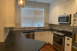 25 Brownstone Ln, Southern Pines, NC 28387 - Photo 2