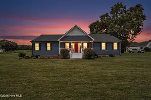332 South End Rd, Knotts Island, NC 27950 - Photo 2