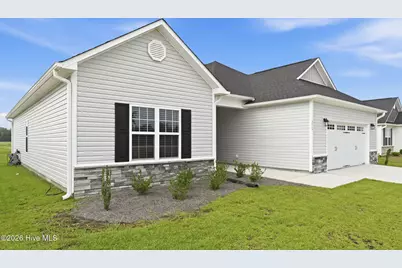 212 Windsor Run Boulevard, Jacksonville, NC 28546 - Photo 2
