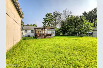 111 Pineview Street, Havelock, NC 28532 - Photo 10