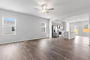 148 N Squires Run Ln, Richlands, NC 28574 - Photo 10
