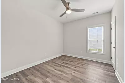 1409 B Dorset Drive, Greenville, NC 27834 - Photo 14