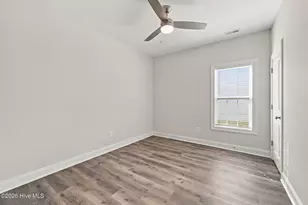 1409B Dorset Dr, Greenville, NC 27834 - Photo 14