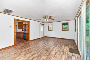 1815 W Main Ext, Elizabeth City, NC 27909 - Photo 10