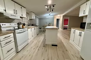 801 S Old Wire Rd, Red Springs, NC 28377 - Photo 6