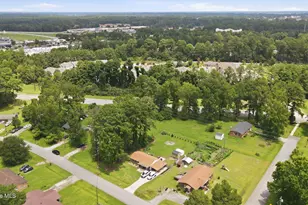 2802 Monroe Dr, New Bern, NC 28562 - Photo 44
