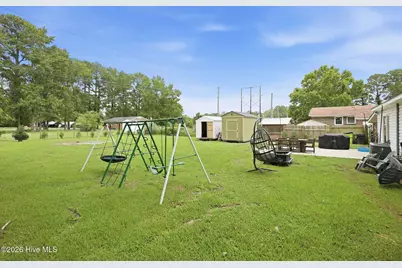 2802 Monroe Drive, New Bern, NC 28562 - Photo 32