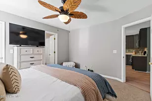 107 NW 16th St, Oak Island, NC 28465 - Photo 18