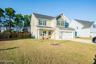 516 Transom Wy, Sneads Ferry, NC 28460 - Photo 4