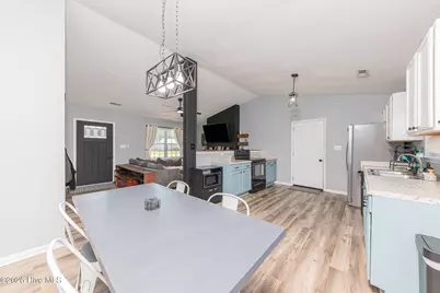 109 Lois Court, Richlands, NC 28574 - Photo 18
