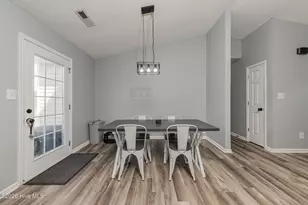 109 Lois Ct, Richlands, NC 28574 - Photo 20