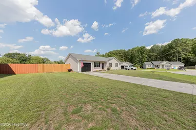 109 Lois Court, Richlands, NC 28574 - Photo 52