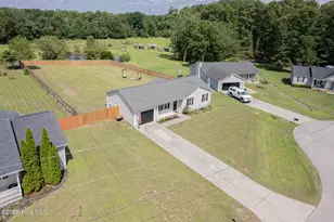 109 Lois Ct, Richlands, NC 28574 - Photo 44