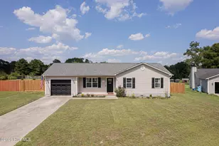 109 Lois Ct, Richlands, NC 28574 - Photo 2