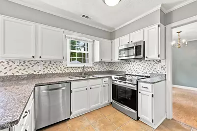 184 Audubon Drive, Jacksonville, NC 28546 - Photo 18