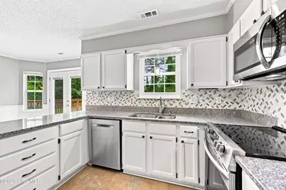 184 Audubon Drive, Jacksonville, NC 28546 - Photo 20