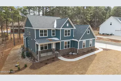 112 Callis Circle, West End, NC 27376 - Photo 2