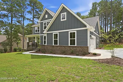 112 Callis Circle, West End, NC 27376 - Photo 2