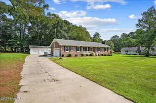 2430 Forrest Dr, Kinston, NC 28504 - Photo 4