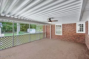 2430 Forrest Dr, Kinston, NC 28504 - Photo 12