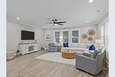 331 Live Oak Street #South, Emerald Isle, NC 28594 - Photo 6