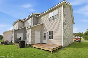 201 Lanieve Ct, Hubert, NC 28539 - Photo 4