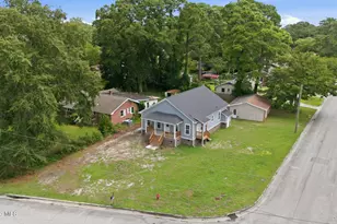 700 N Grace Ave, New Bern, NC 28562 - Photo 6