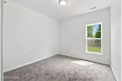 700 N Grace Avenue, New Bern, NC 28562 - Photo 30