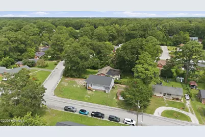 700 N Grace Avenue, New Bern, NC 28562 - Photo 12