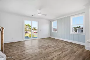 501 Greenville Ave, Carolina Beach, NC 28428 - Photo 14