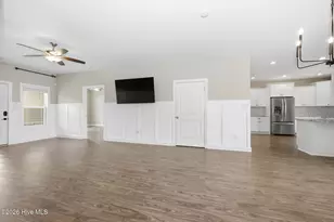131 NE 15th St, Oak Island, NC 28465 - Photo 12