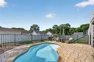 131 NE 15th St, Oak Island, NC 28465 - Photo 2