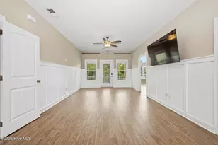 131 NE 15th St, Oak Island, NC 28465 - Photo 8