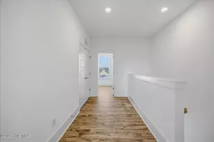501 Greenville Ave, Carolina Beach, NC 28428 - Photo 20