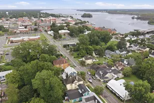 604 W 2nd St, Washington, NC 27889 - Photo 10