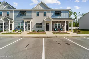 18 Catalina Cir, Swansboro, NC 28584 - Photo 2