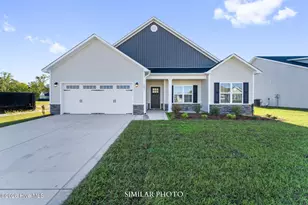 776 Regiment Rd, Jacksonville, NC 28546 - Photo 1