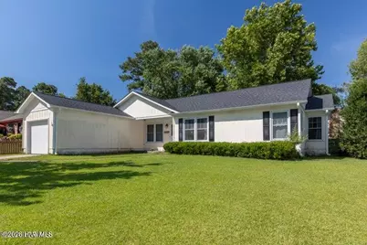 2039 Hunters Ridge Drive, Piney Green, NC 28544 - Photo 2