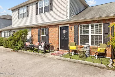 571 Corbin Street, Jacksonville, NC 28546 - Photo 2