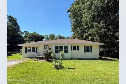 18 White Oak Street, Jacksonville, NC 28540 - Photo 1