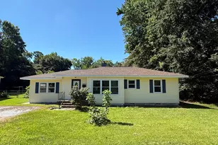 18 White Oak St, Jacksonville, NC 28540 - Photo 1