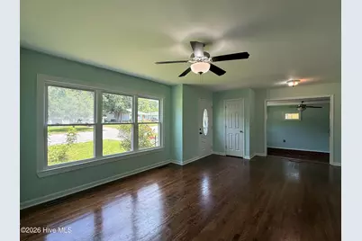 18 White Oak Street, Jacksonville, NC 28540 - Photo 4