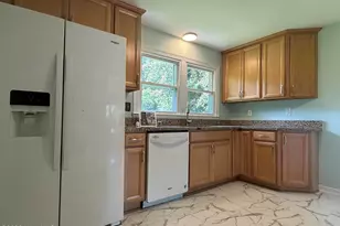 18 White Oak St, Jacksonville, NC 28540 - Photo 8