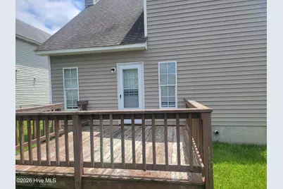 224 Hemlock Drive, Jacksonville, NC 28546 - Photo 2