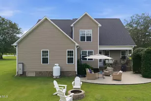 3161 Juniper Branch Dr, Grimesland, NC 27837 - Photo 2