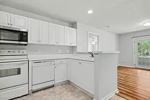 4140 Breezewood Dr, Wilmington, NC 28412 - Photo 14