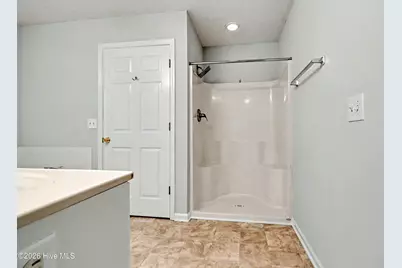 4140 Breezewood Drive #Unit 104, Wilmington, NC 28412 - Photo 20