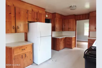 604 Everett Street, Laurinburg, NC 28352 - Photo 14