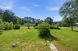 165 High School Rd, Vanceboro, NC 28586 - Photo 32